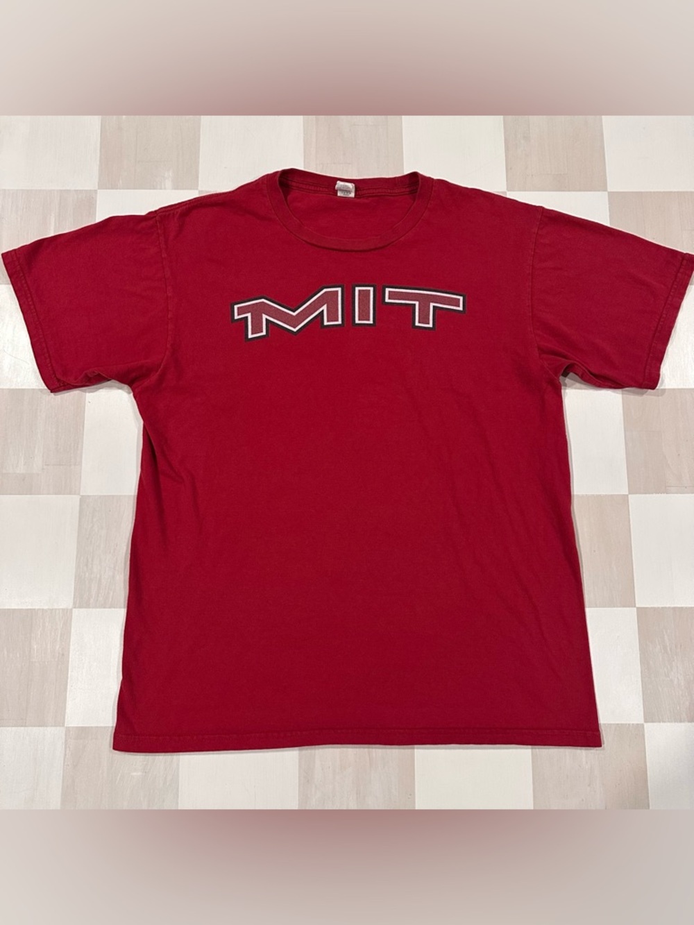 mit red logo graphic ring spun cotton tee